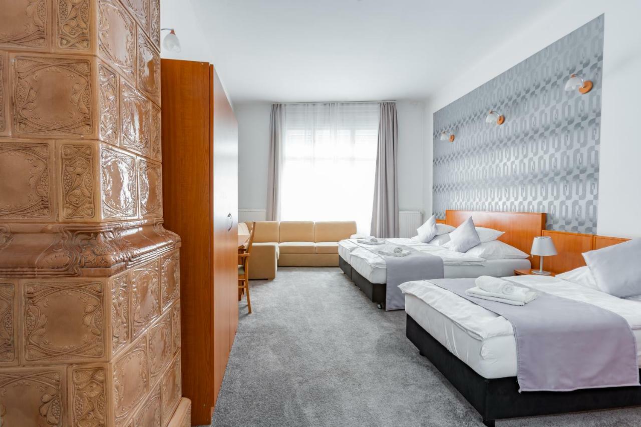 Budapest Griffin Guest House מראה חיצוני תמונה